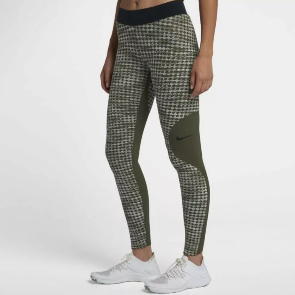 Nike Pro HyperWarm Women Sz S Advanced Performance